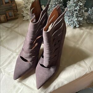 Steve Madden Brown Heeled Boots with Pointed Toe